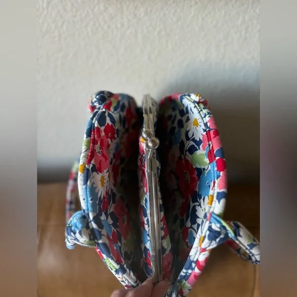 Farm Rio Style VERA BRADLEY SUMMER COTTAGE Eloise shoulder bag - Picture 7 of 8